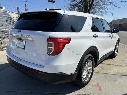 2021 Ford Explorer Base