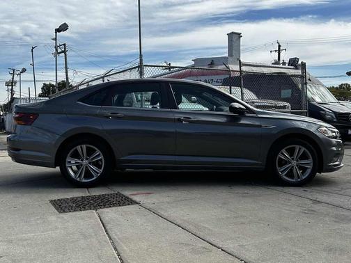 2019 Volkswagen Jetta 1.4T R-Line