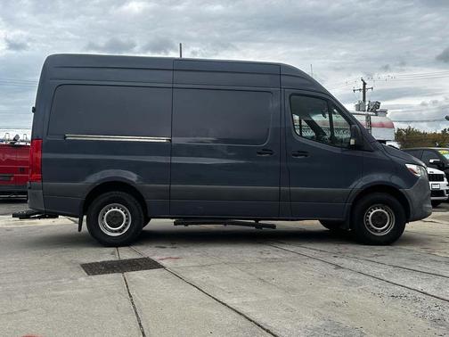 2019 Mercedes-Benz Sprinter 2500 High Roof
