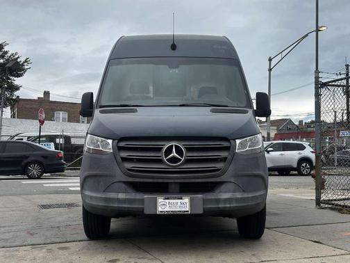 2019 Mercedes-Benz Sprinter 2500 High Roof