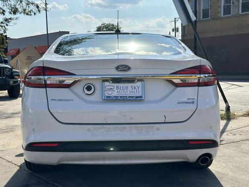 2017 Ford Fusion Hybrid SE