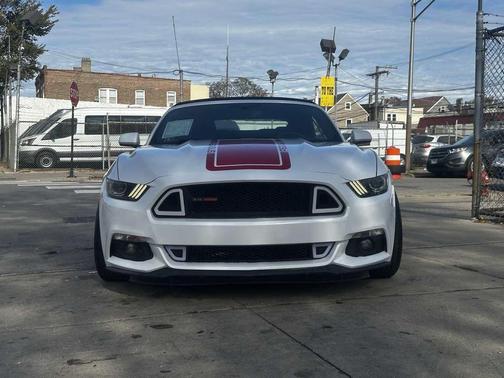 2015 Ford Mustang V6