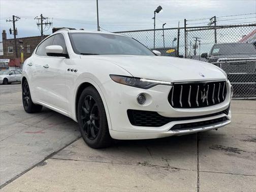 2017 Maserati Levante Base