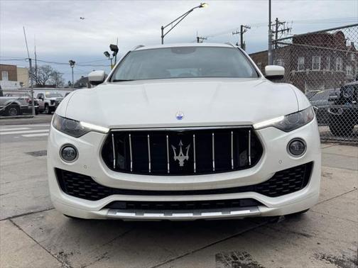 2017 Maserati Levante Base
