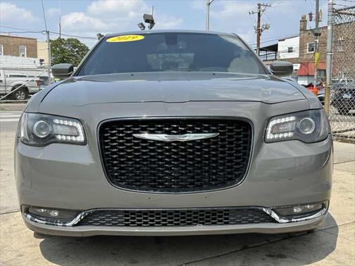 2019 Chrysler 300 S