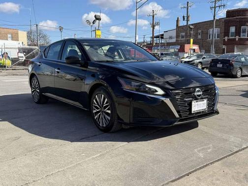 Super Black 2024 Nissan Altima 2.5 SV