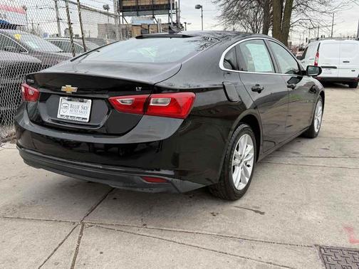 2017 Chevrolet Malibu 1LT