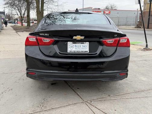 2017 Chevrolet Malibu 1LT