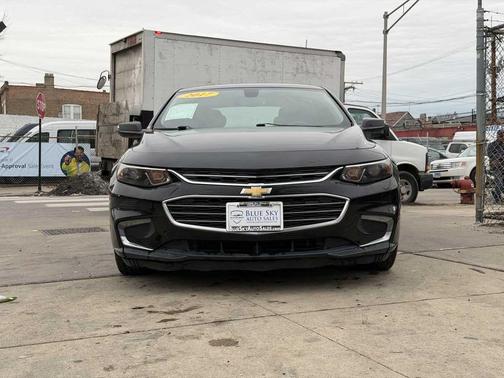 2017 Chevrolet Malibu 1LT