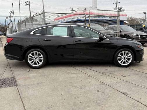 2017 Chevrolet Malibu 1LT