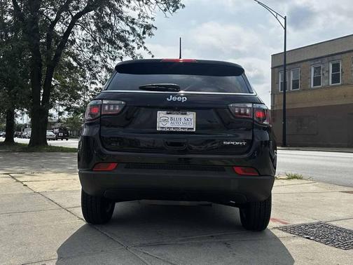 2022 Jeep Compass Sport