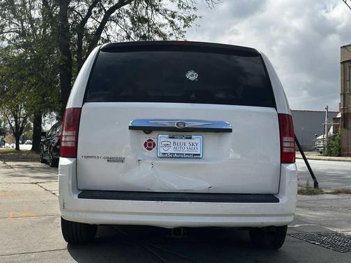 2008 Chrysler Town & Country Touring