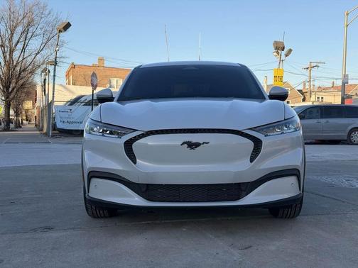 2022 Ford Mustang Mach-E Select