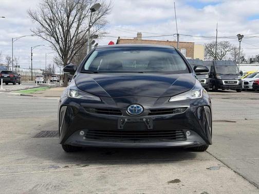 2021 Toyota Prius XLE