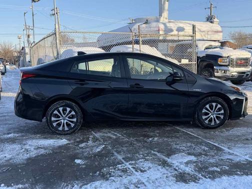 2021 Toyota Prius XLE