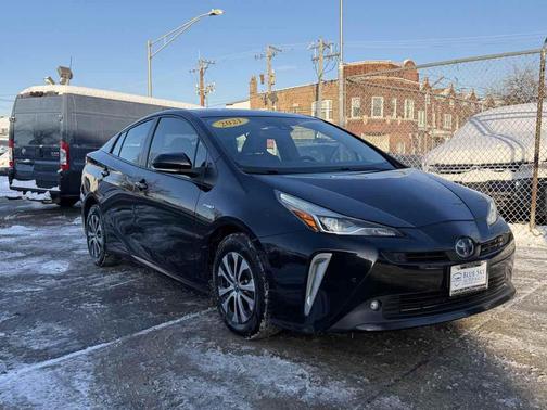 2021 Toyota Prius XLE