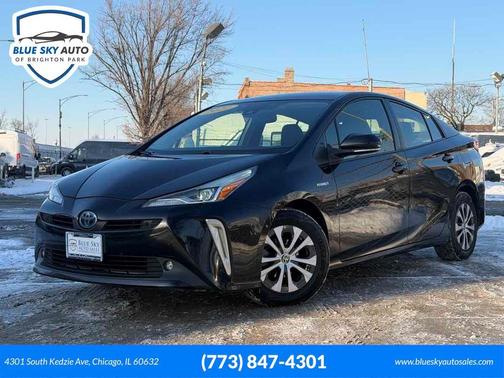 2021 Toyota Prius XLE