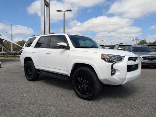 2023 Toyota 4Runner SR5 Premium