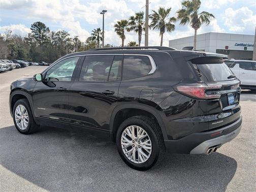 2024 GMC Acadia Elevation