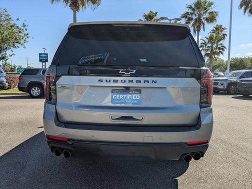 Sterling Gray Metallic 2025 Chevrolet Suburban Z71