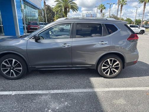 2018 Nissan Rogue SL