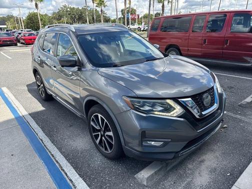 2018 Nissan Rogue SL