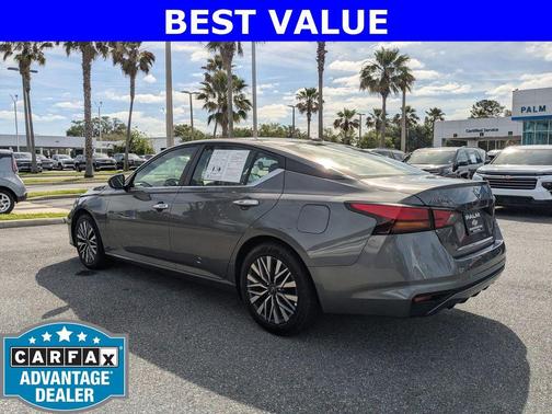 Gun Metallic 2025 Nissan Altima SV