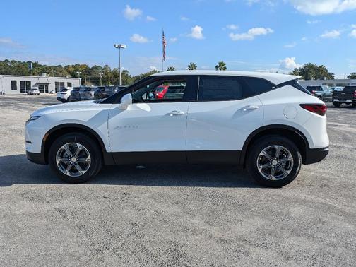 2025 Chevrolet Blazer LT