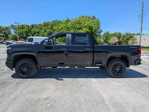 2025 Chevrolet Silverado 2500 Custom
