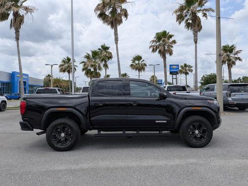Onyx Black 2024 GMC Canyon Elevation
