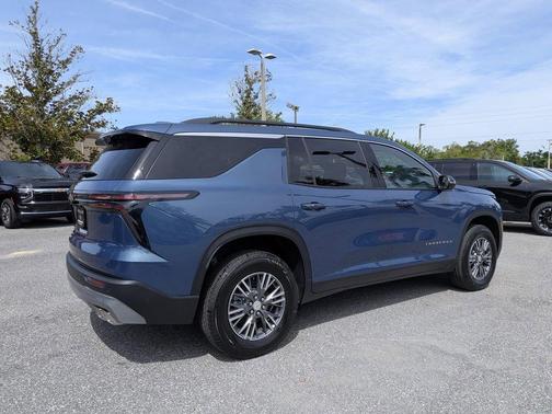 Blue 2026 Chevrolet Traverse LT