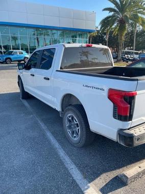 2023 Ford F-150 Lightning Pro