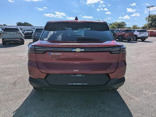 2026 Chevrolet Equinox EV LT 2