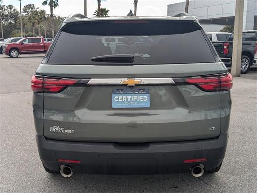 2022 Chevrolet Traverse LT Cloth