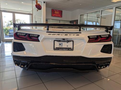 2026 Chevrolet Corvette Stingray w/2LT