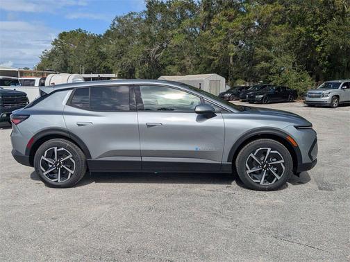 2026 Chevrolet Equinox EV LT 1