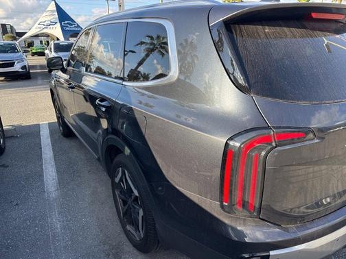 2024 Kia Telluride EX