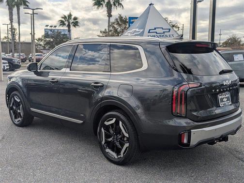 2024 Kia Telluride EX
