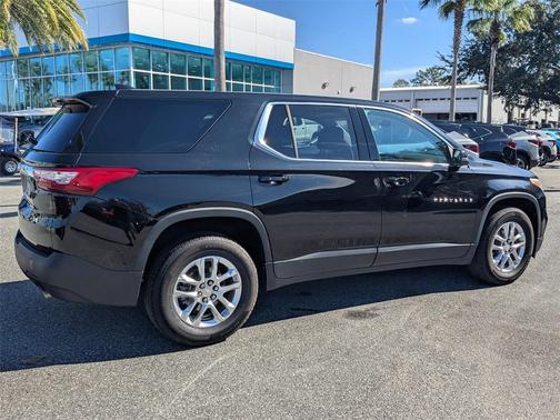 2021 Chevrolet Traverse LS
