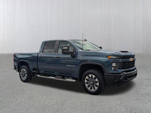 2026 Chevrolet Silverado 2500 Custom