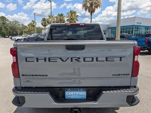 2025 Chevrolet Silverado 1500 Custom