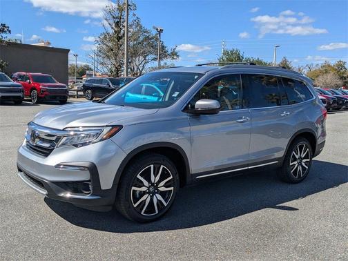 2022 Honda Pilot Touring 7-Passenger