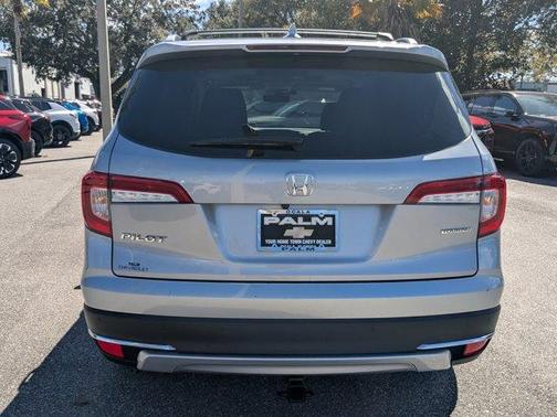 2022 Honda Pilot Touring 7-Passenger