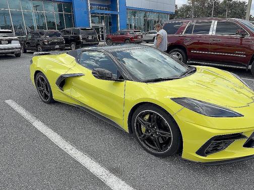 Yellow Metallic 2022 Chevrolet Corvette Stingray w/2LT