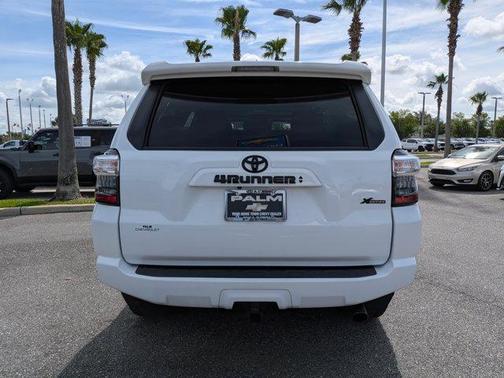 Ice 2024 Toyota 4Runner SR5 Premium