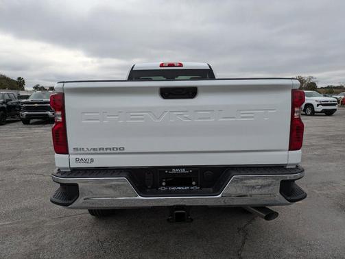 2025 Chevrolet Silverado 2500 WT