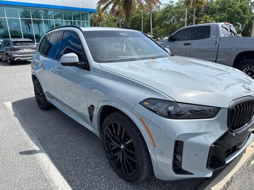 Gray Metallic 2026 BMW X5 sDrive40i
