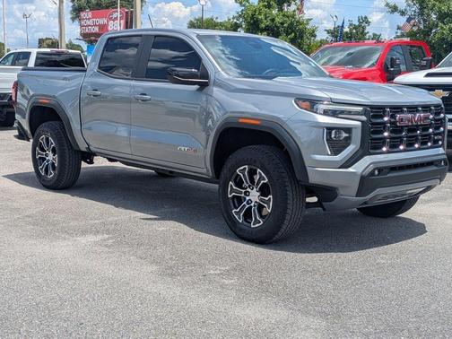 Sterling 2023 GMC Canyon AT4