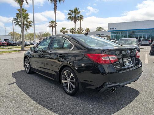 Crystal Black Silica 2018 Subaru Legacy 2.5i Limited
