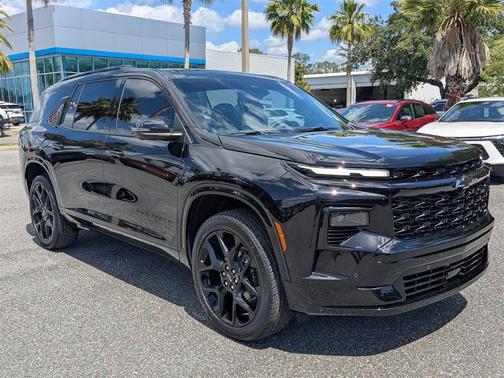 2025 Chevrolet Traverse RS